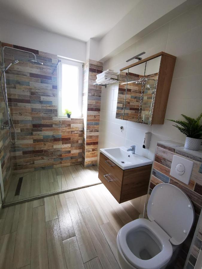 Karra Residence Timisoara - Autorizat Ministerul Turismului Eksteriør billede