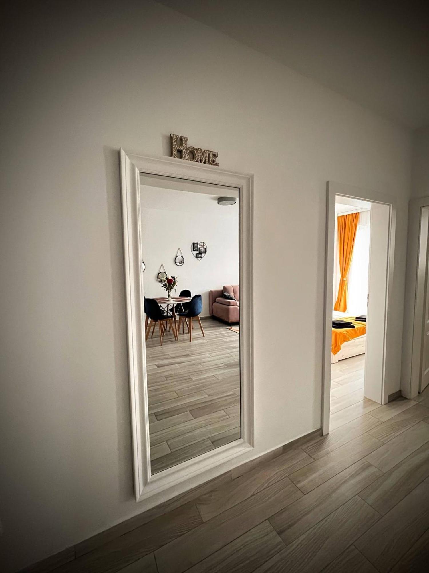 Karra Residence Timisoara - Autorizat Ministerul Turismului Eksteriør billede